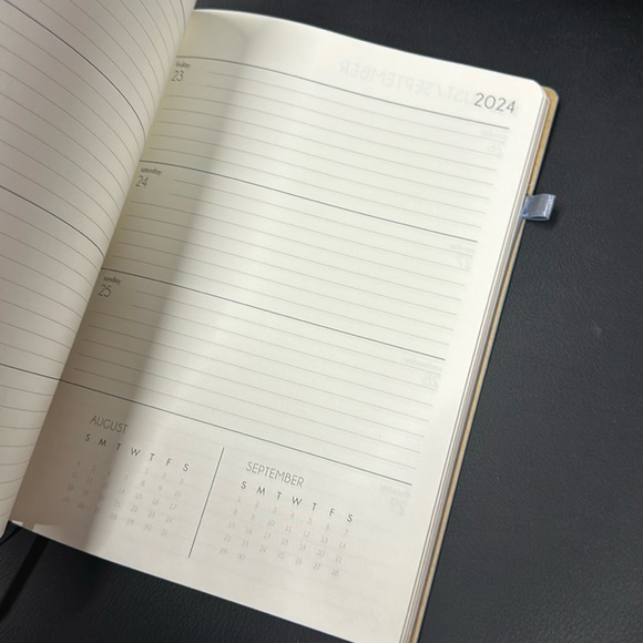 Brand new Paper source Planner 2024 - Picture 3 of 7